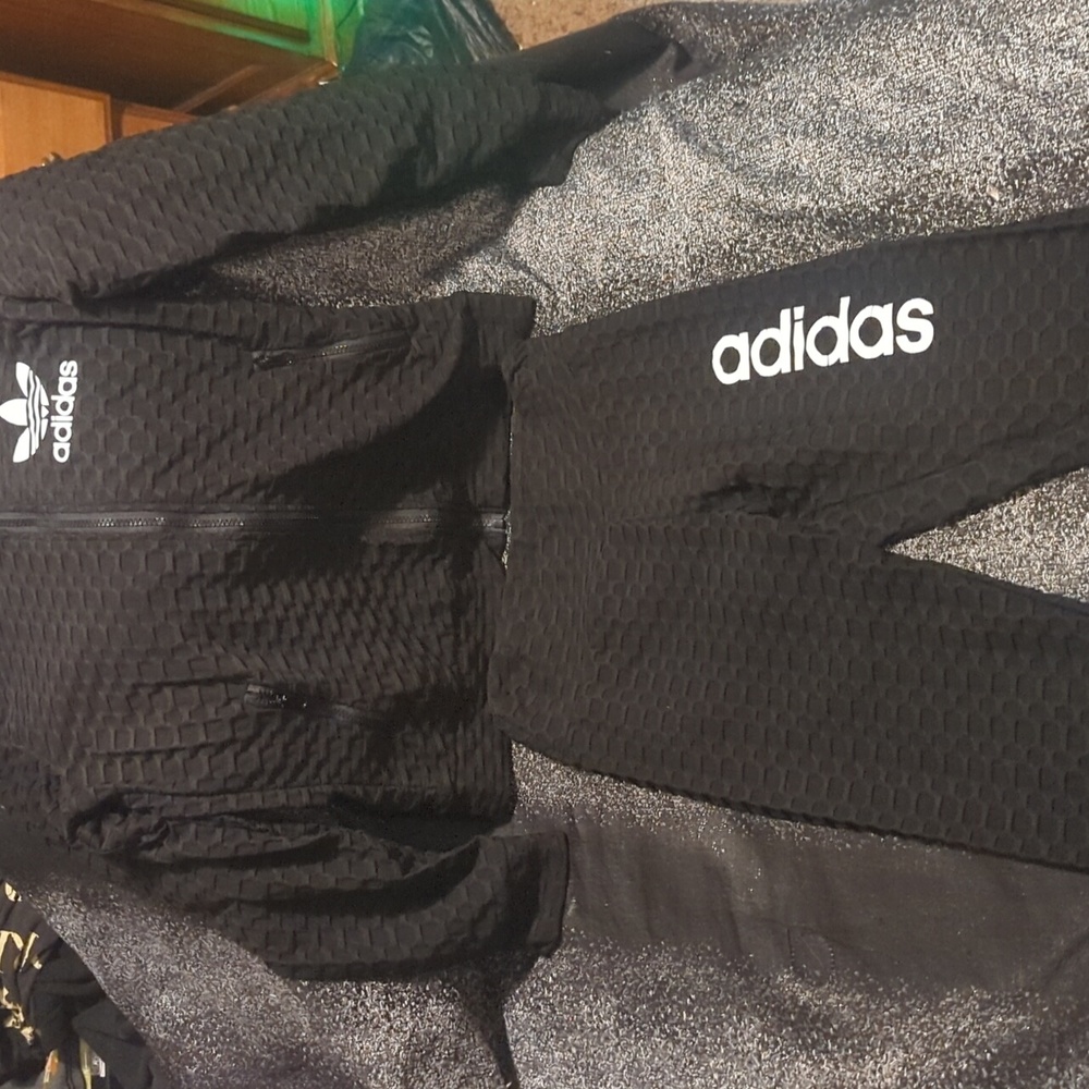 Adidas sweat suit scrunch butt pants in black.